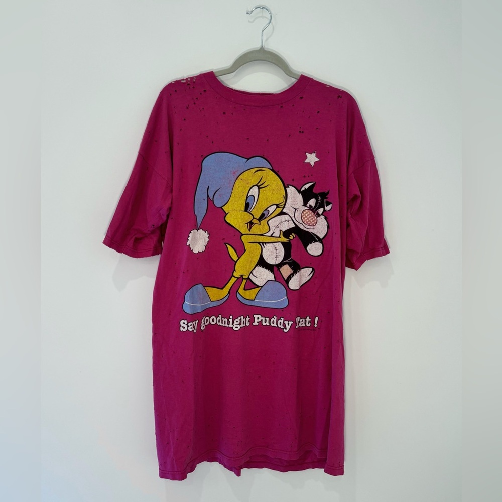 Vintage Distressed 1997 Tweety Bird “Good Night Puddy Tat” Nightgown / T-Shirt